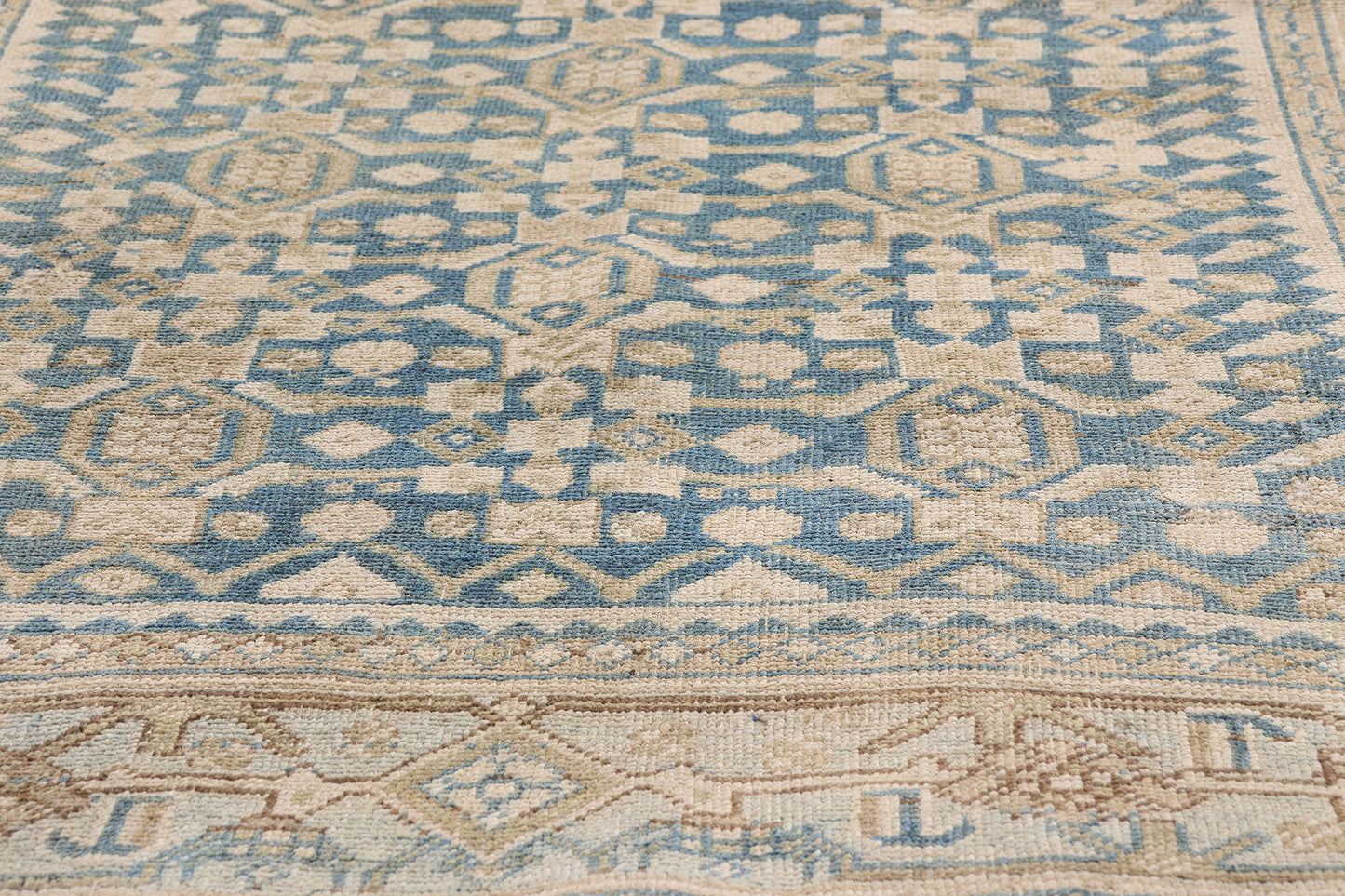 4 x 6 - Blue Antique Persian Bijar Rug - 79661