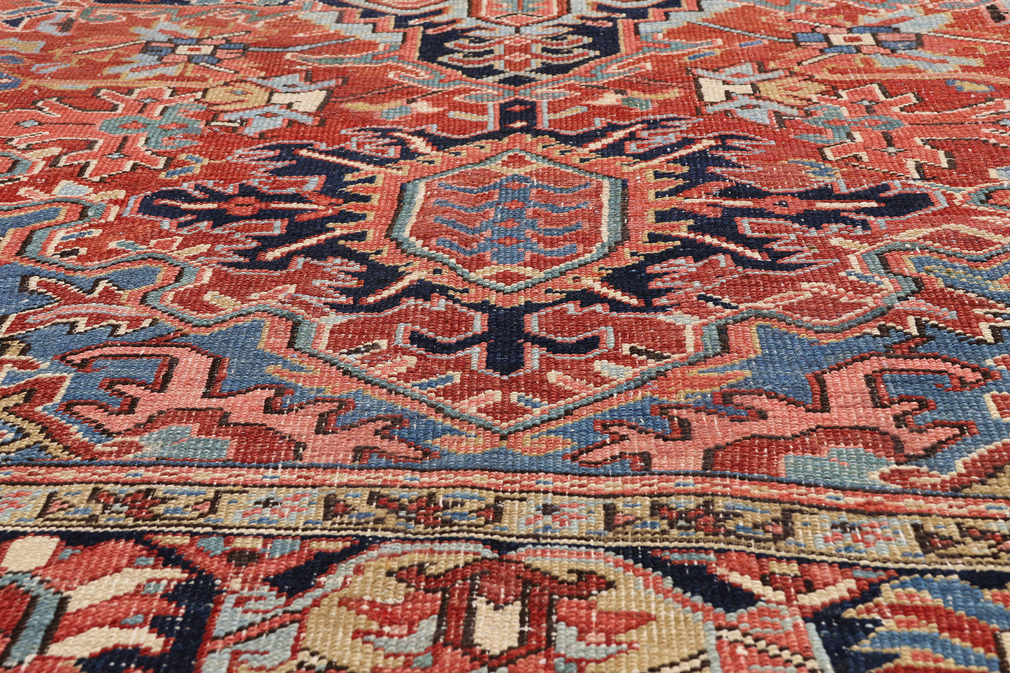 9 x 12 - Red Antique Persian Heriz Rug - 79665