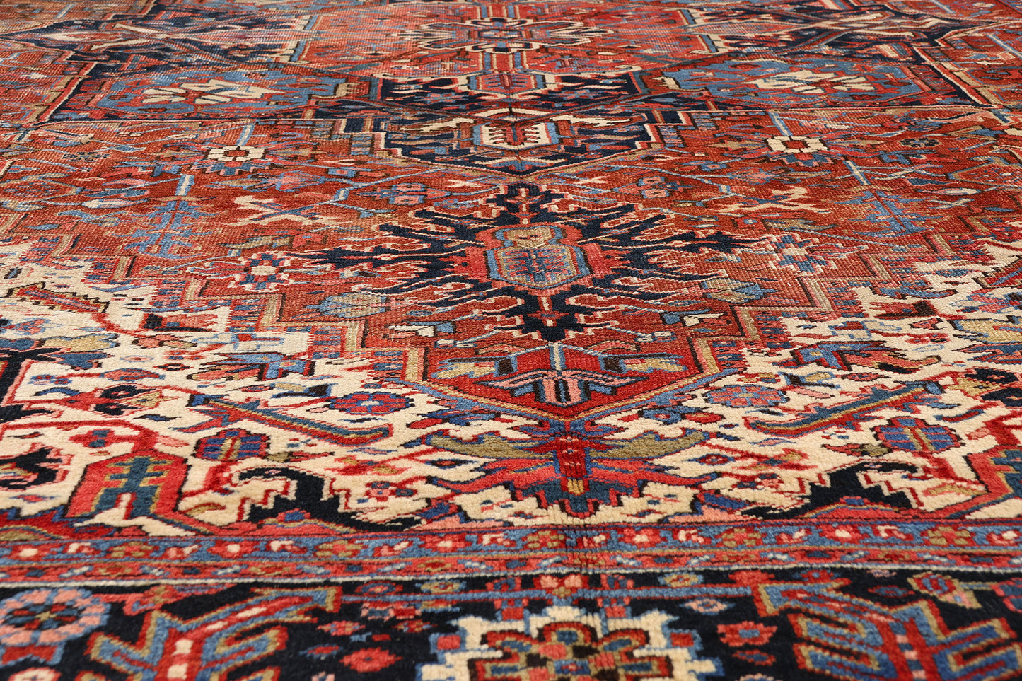 10 x 14 - Red Antique Persian Heriz Rug - 79704