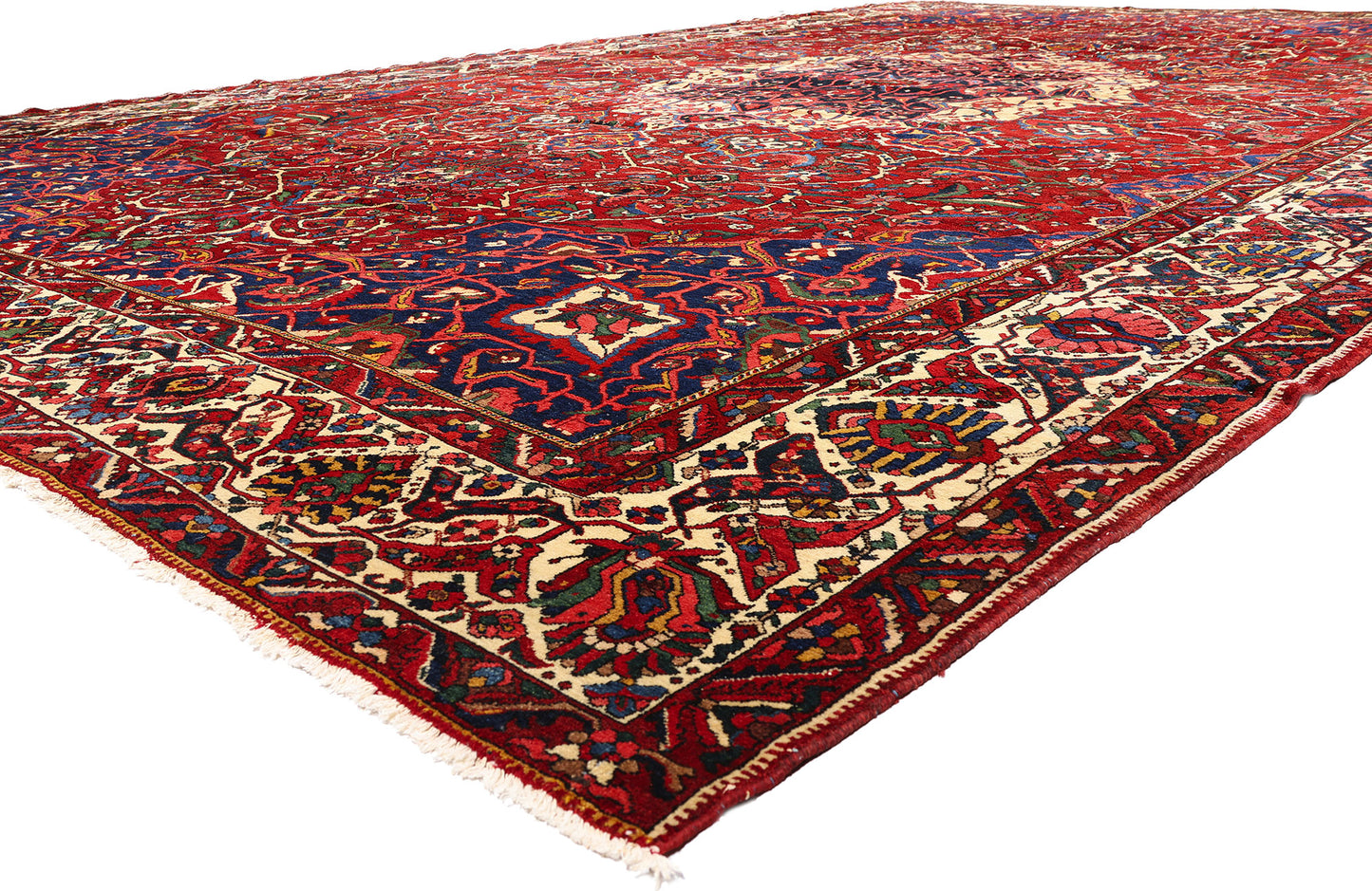 14 x 23 - Red Antique Persian Bakhtiari Rug - 79706