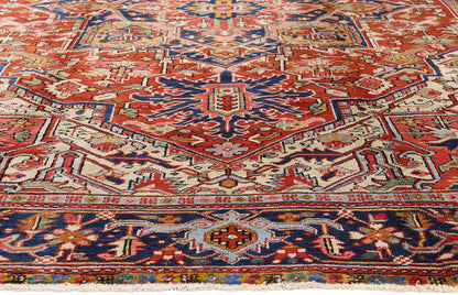 8 x 12 - Red Antique Persian Heriz Rug - 79713