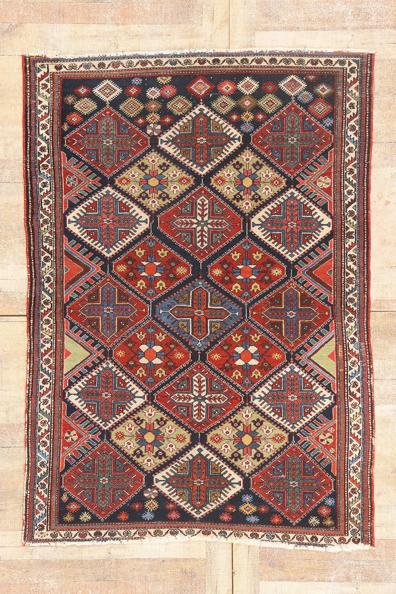 4 x 6 - Navy Blue Antique Persian Bakhtiari Rug - 79723