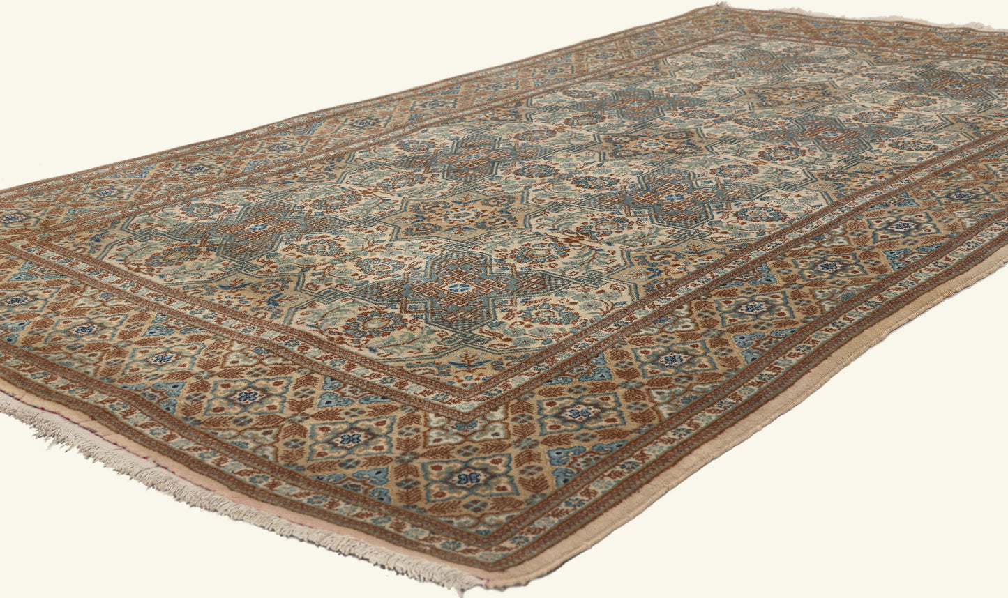 4 x 7 - Beige Vintage Persian Kashan Rug - 79763