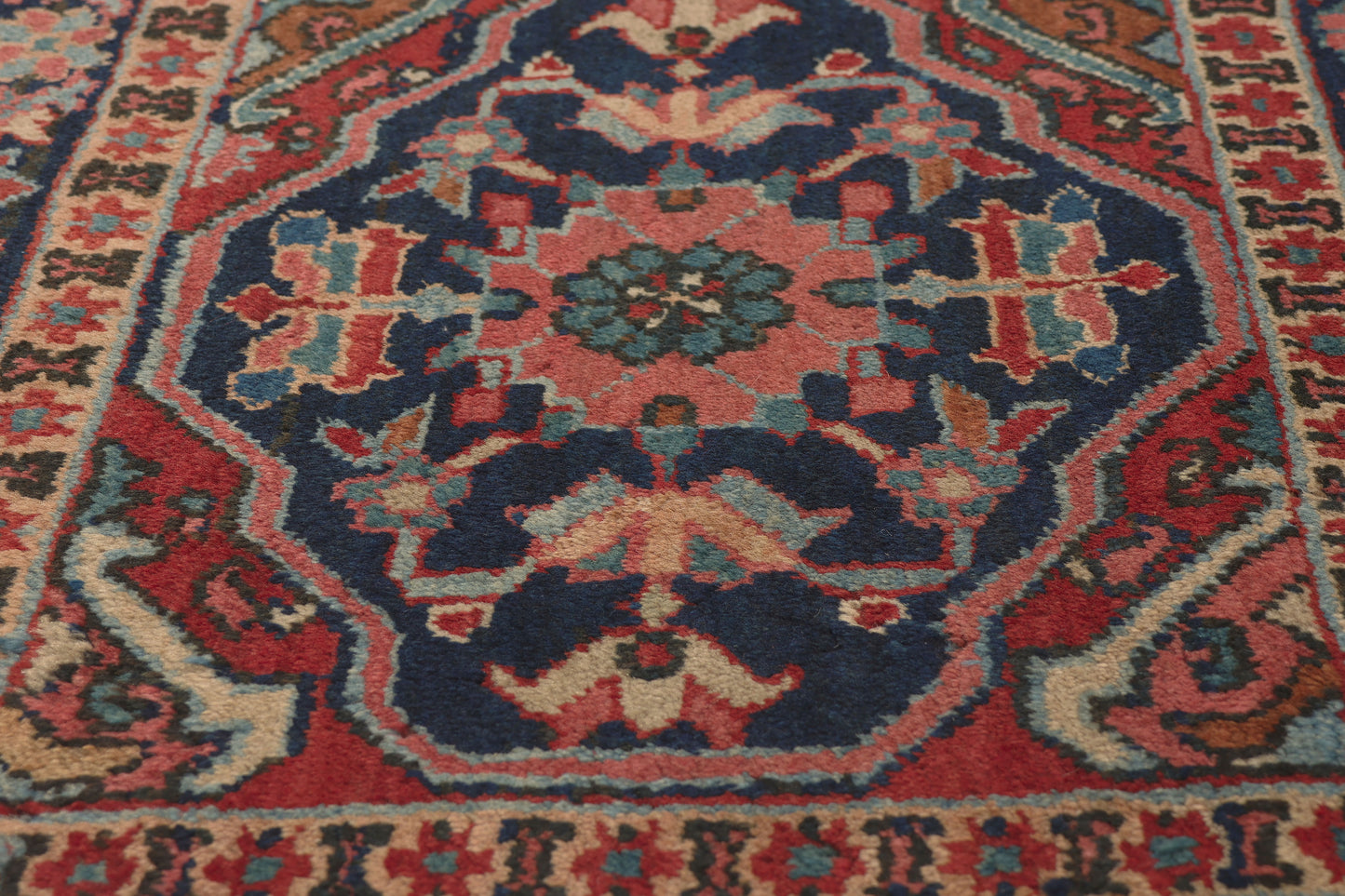 3 x 6 - Red Antique Persian Heriz Rug - 79786