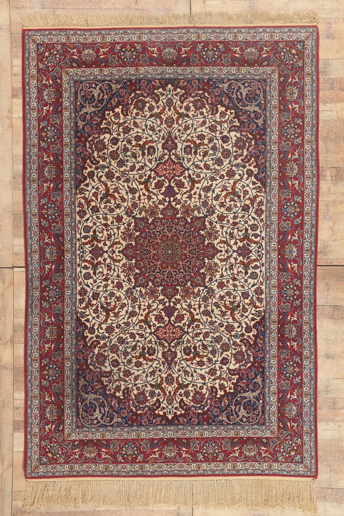 7 x 10 - Ivory Vintage Persian Isfahan Rug - 79788
