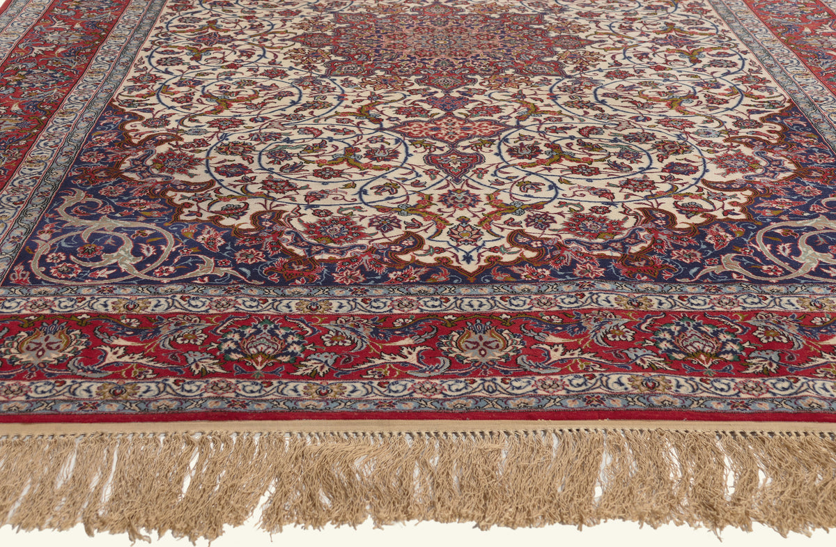 7 x 10 - Ivory Vintage Persian Isfahan Rug - 79788
