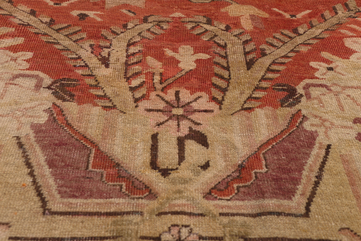 6 x 9 - Red Antique Turkestan Khotan Rug - 79798