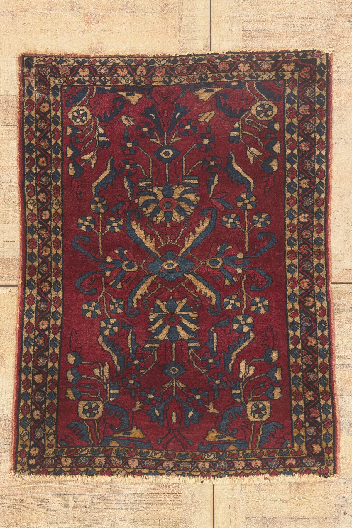 3 x 5 - Red Antique Persian Lilihan Rug - 79816