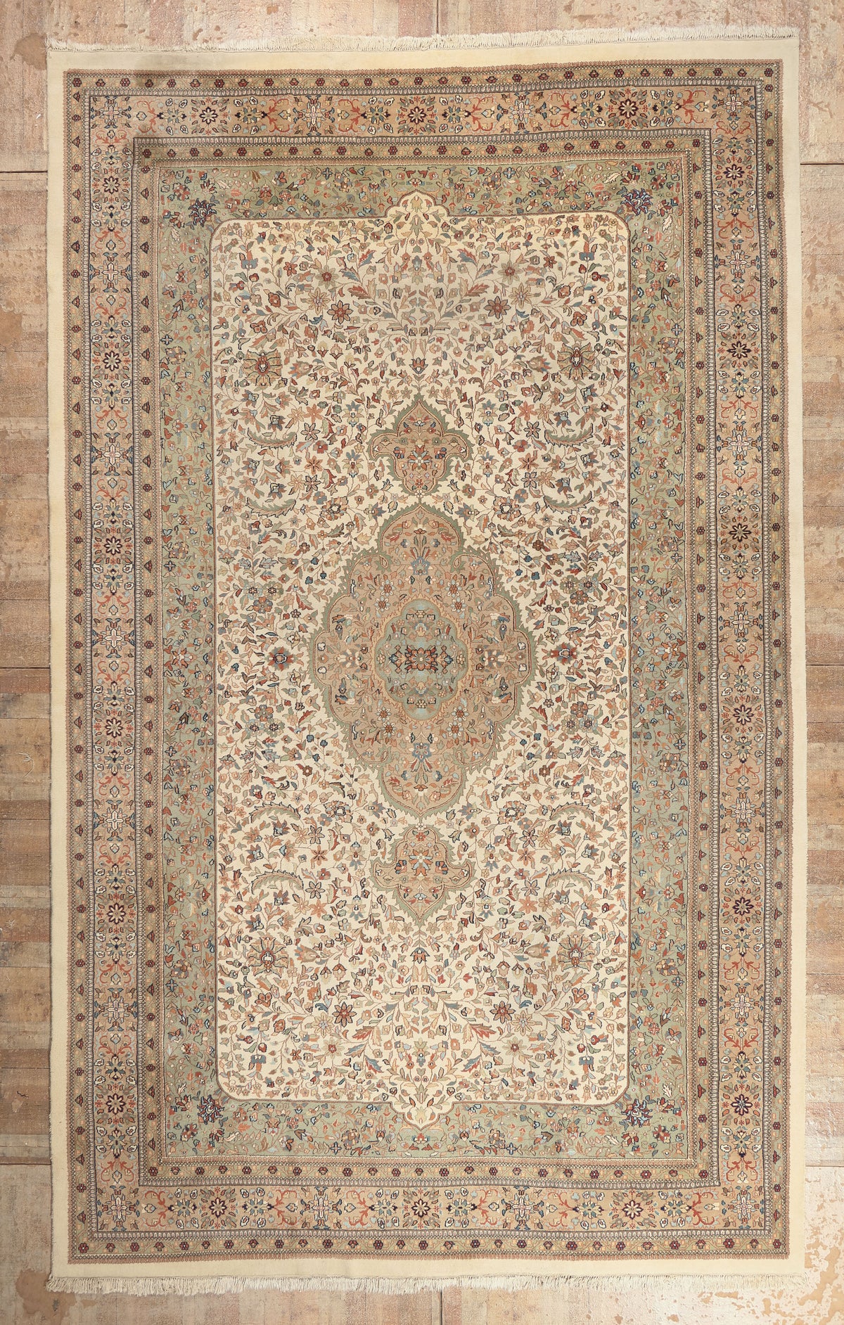 12 x 20 - Ivory Vintage Indian Tabriz Rug - 79822