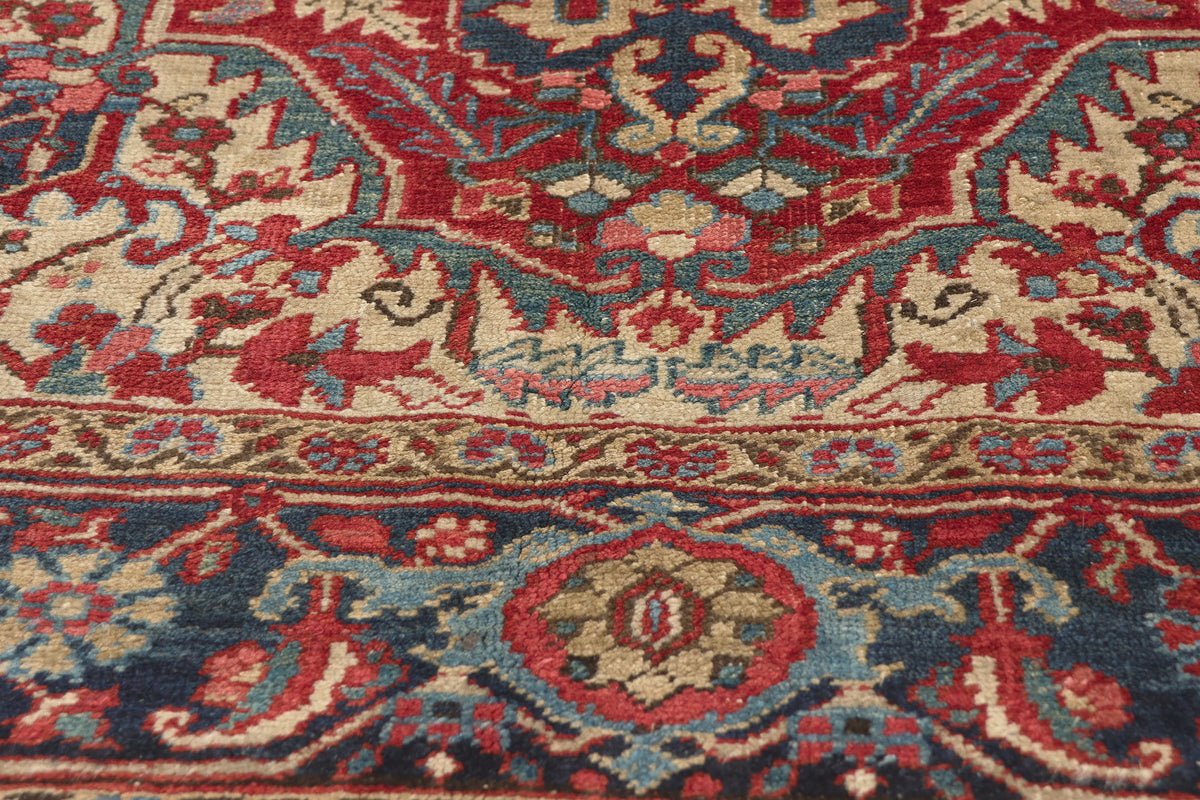 5 x 6 - Red Antique Persian Heriz Rug - 79837