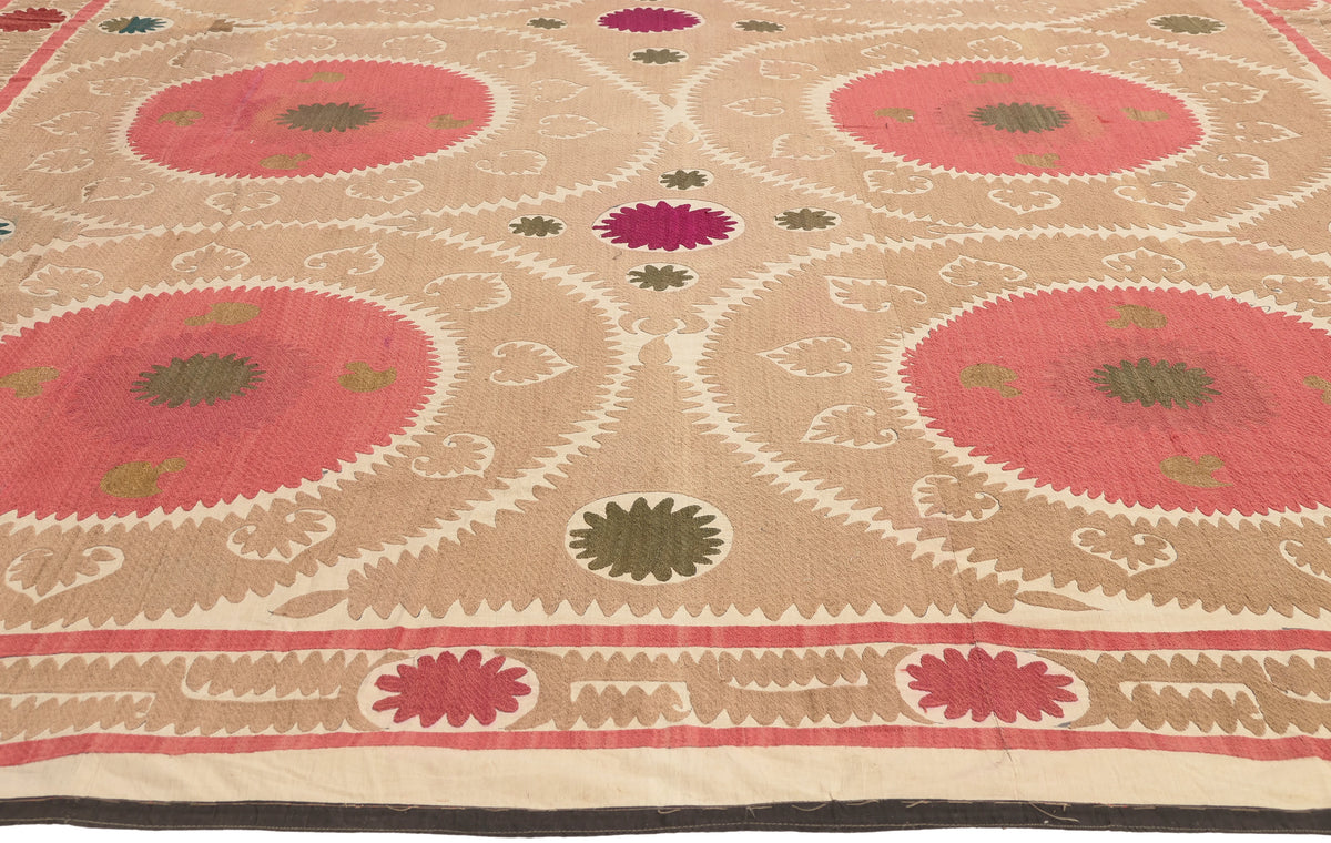 8 x 12 - Brown Antique Uzbek Suzani Rug - 79838