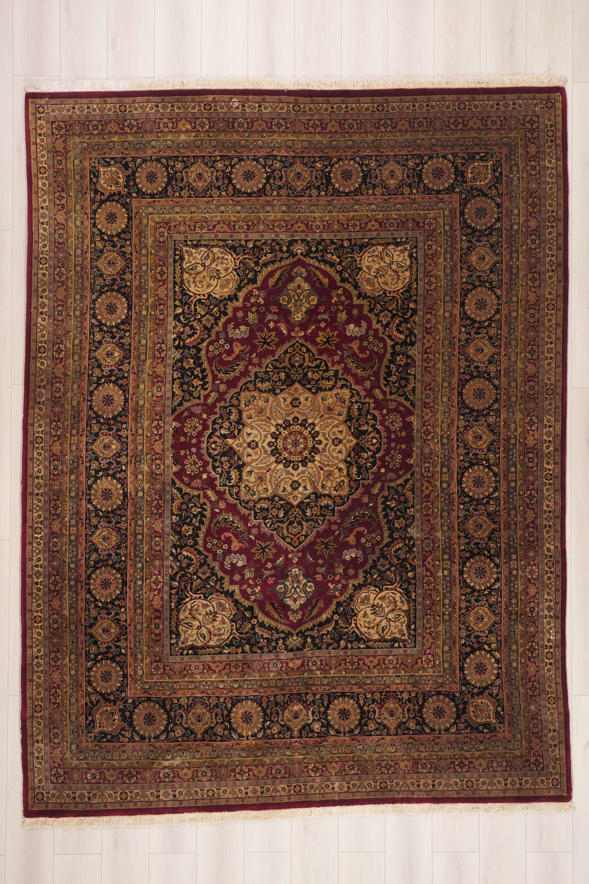 9 x 12 - Burgundy Vintage Indian Tabriz Rug - 79878