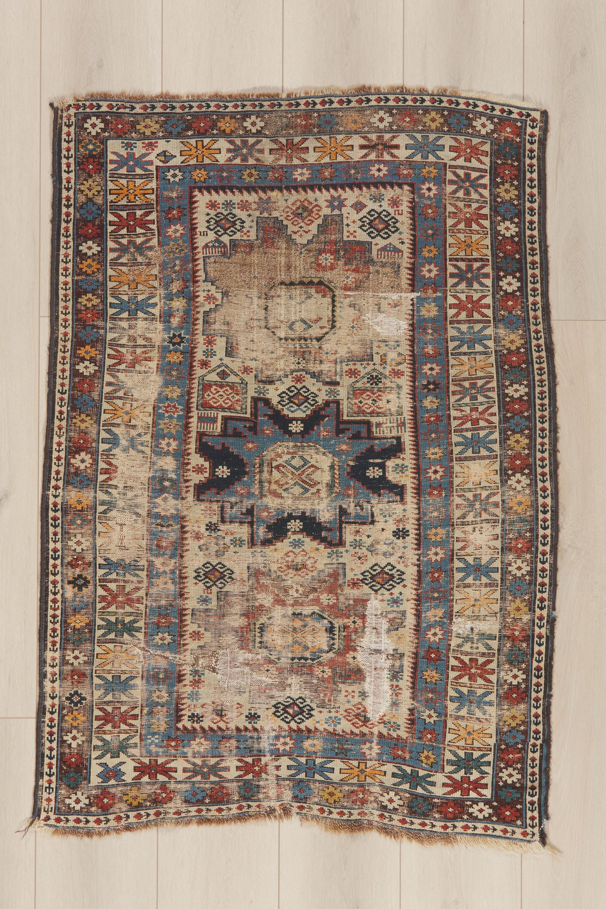 3 x 5 - Ivory Antique Caucasian Shirvan Rug - 79902