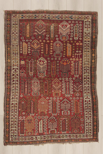 4 x 6 - Red Antique Caucasian Shirvan Rug - 79903