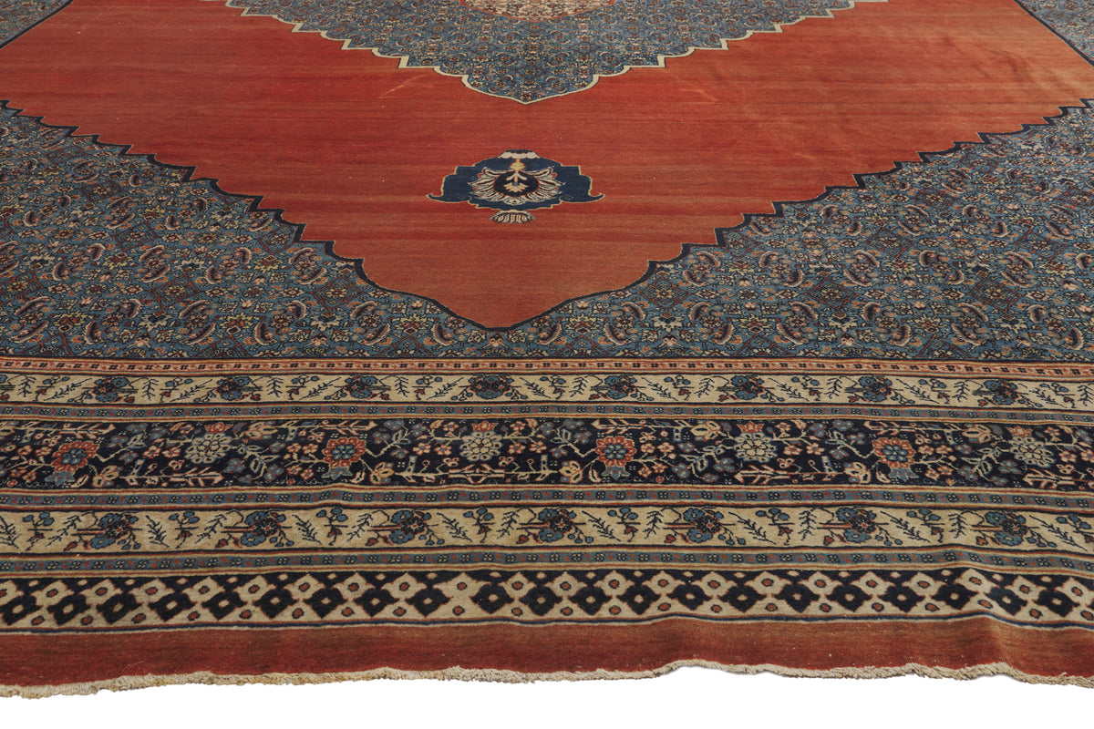 13 x 18 - Red Antique Persian Tabriz Rug - 79913
