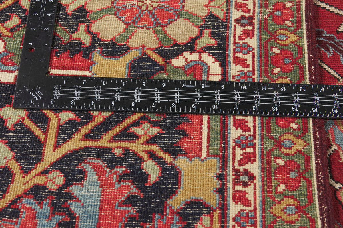 9 x 11 - Red Antique Persian Serapi Rug - 79917
