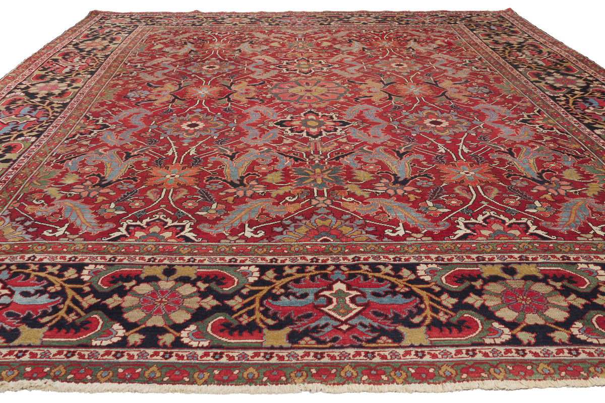 9 x 11 - Red Antique Persian Serapi Rug - 79917
