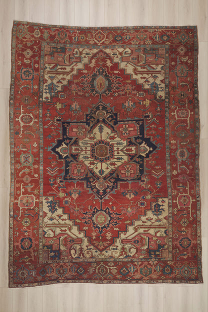 10 x 13 - Red Antique Persian Serapi Rug - 79925