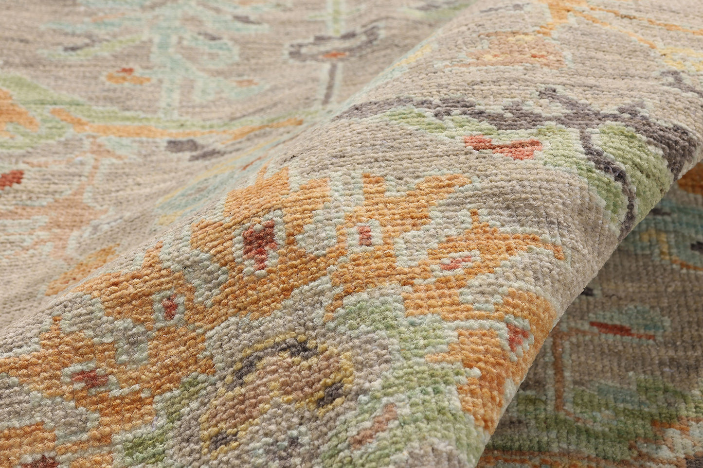 8 x 10 - Taupe New Pakistani Sultanabad Rug - 81174