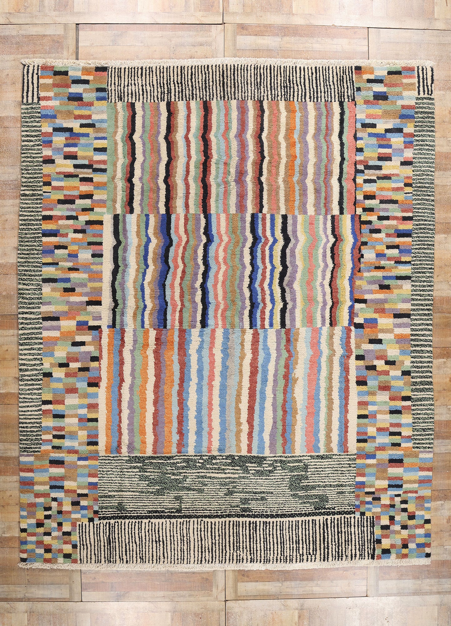 11 x 14 Chromatic Bauhaus Modern Moroccan Rug 81122