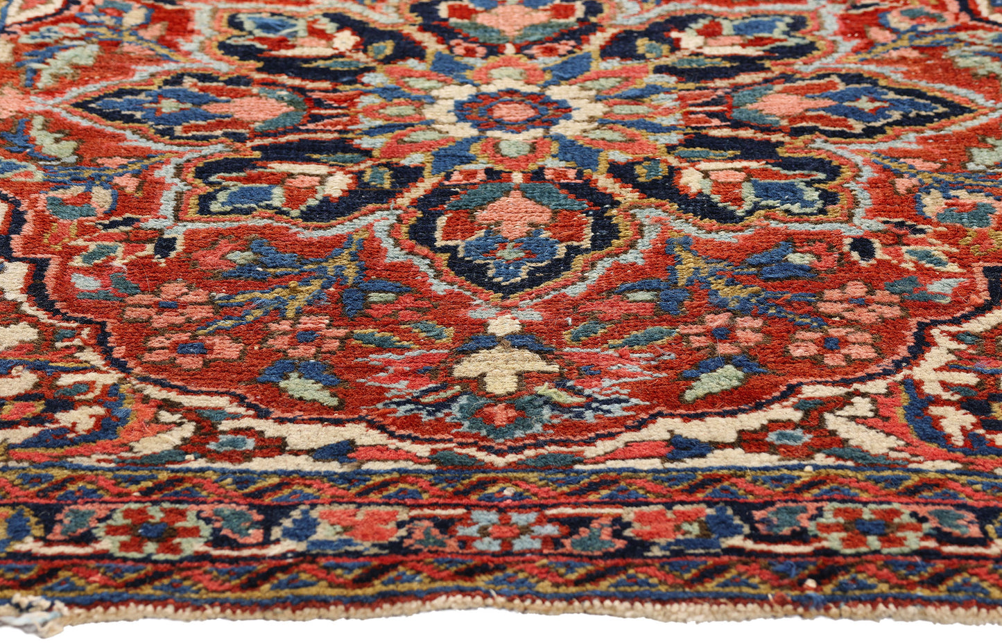 3 x 3 Red Antique Persian Heriz Rug 79317