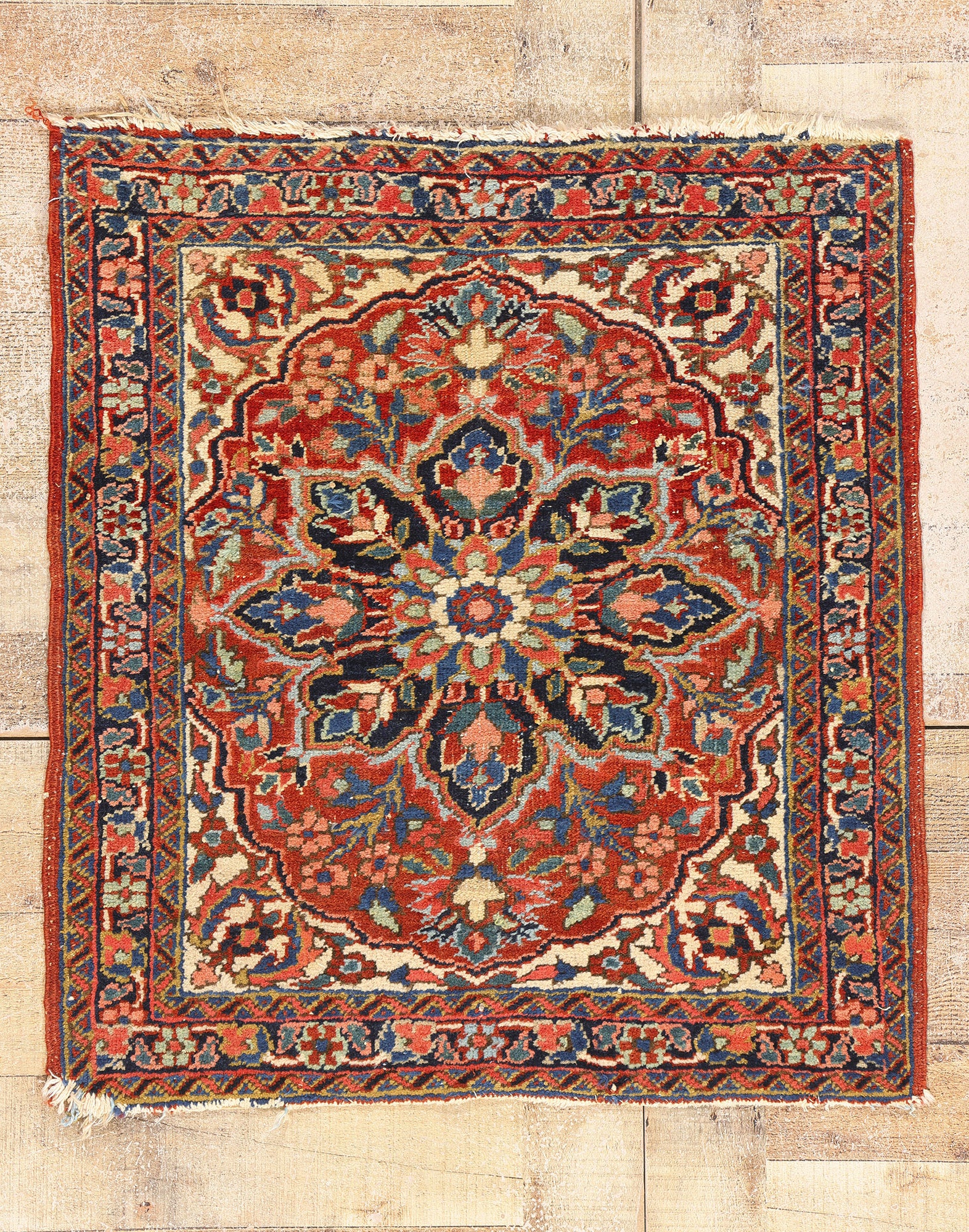 3 x 3 Red Antique Persian Heriz Rug 79317