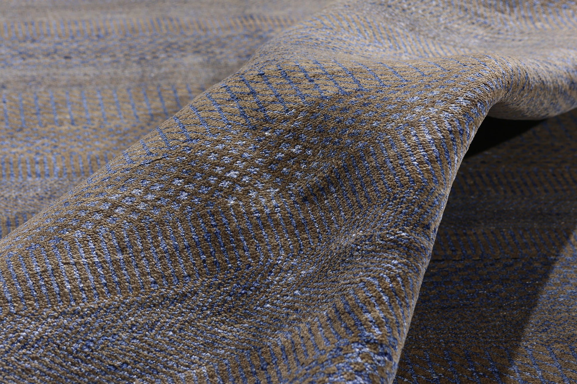 9 x 12 Gray Transitional Wool and Silk Rug 30332