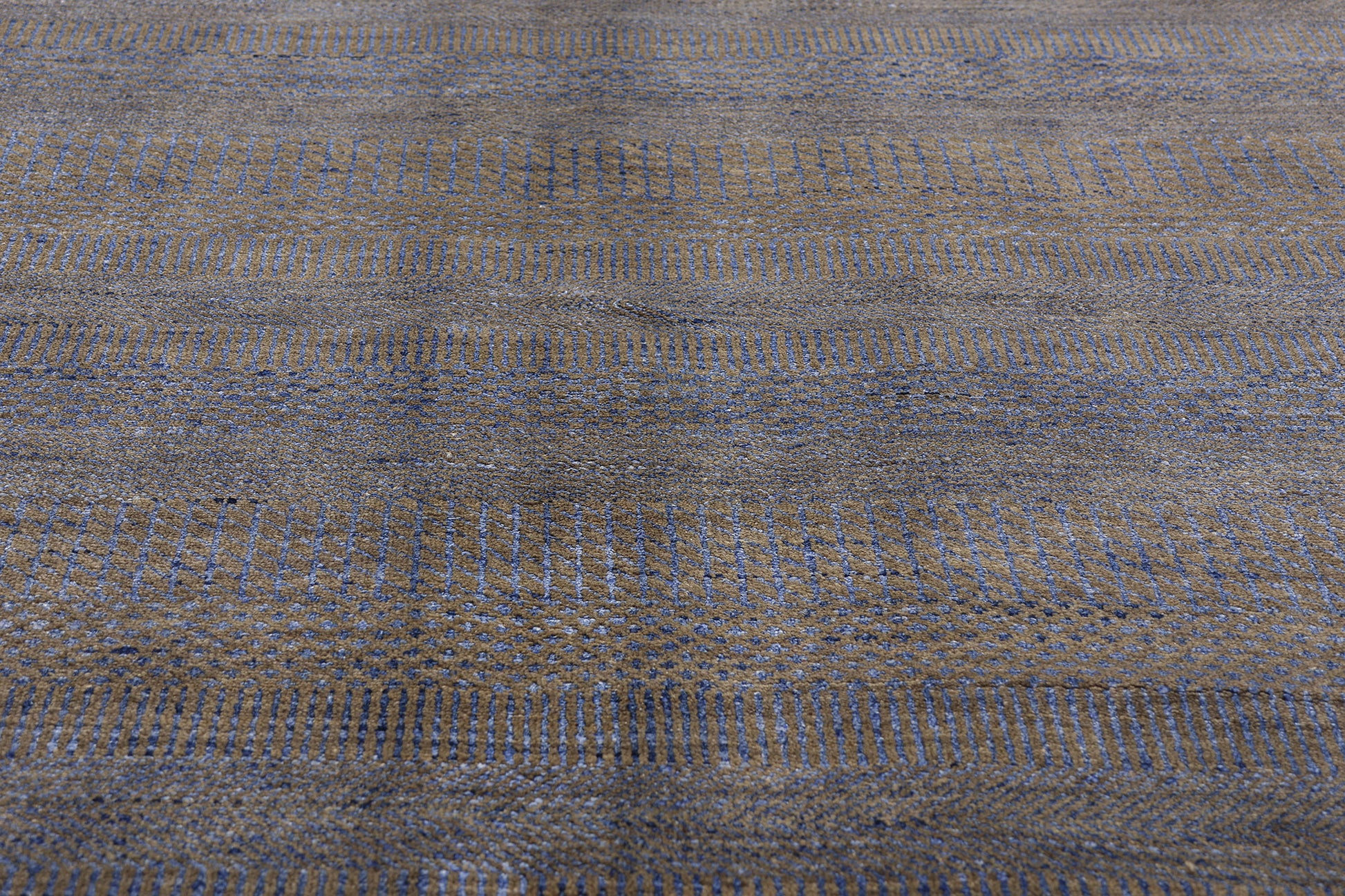 9 x 12 Gray Transitional Wool and Silk Rug 30332