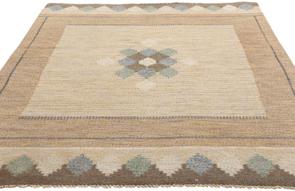 4 x 7 Ingegerd Silow Vintage Swedish Rollakan Rug 79059