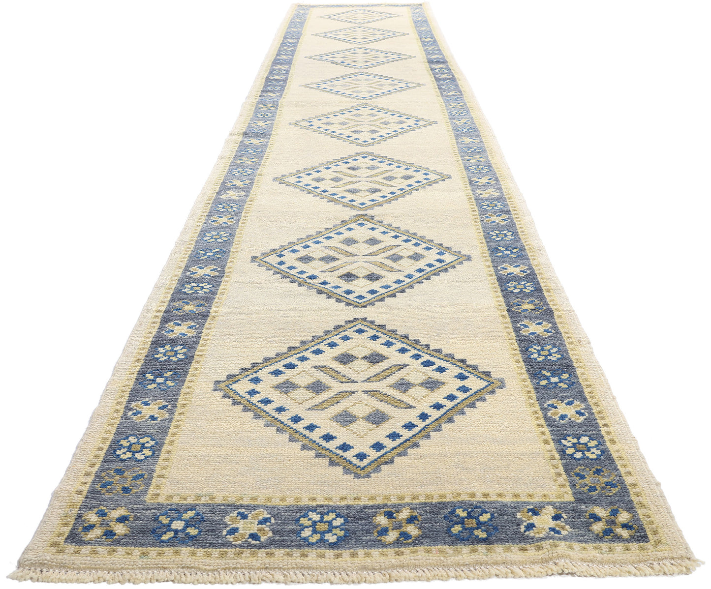 3 x 18 Modern Ivory Turkish Oushak Rug 54017