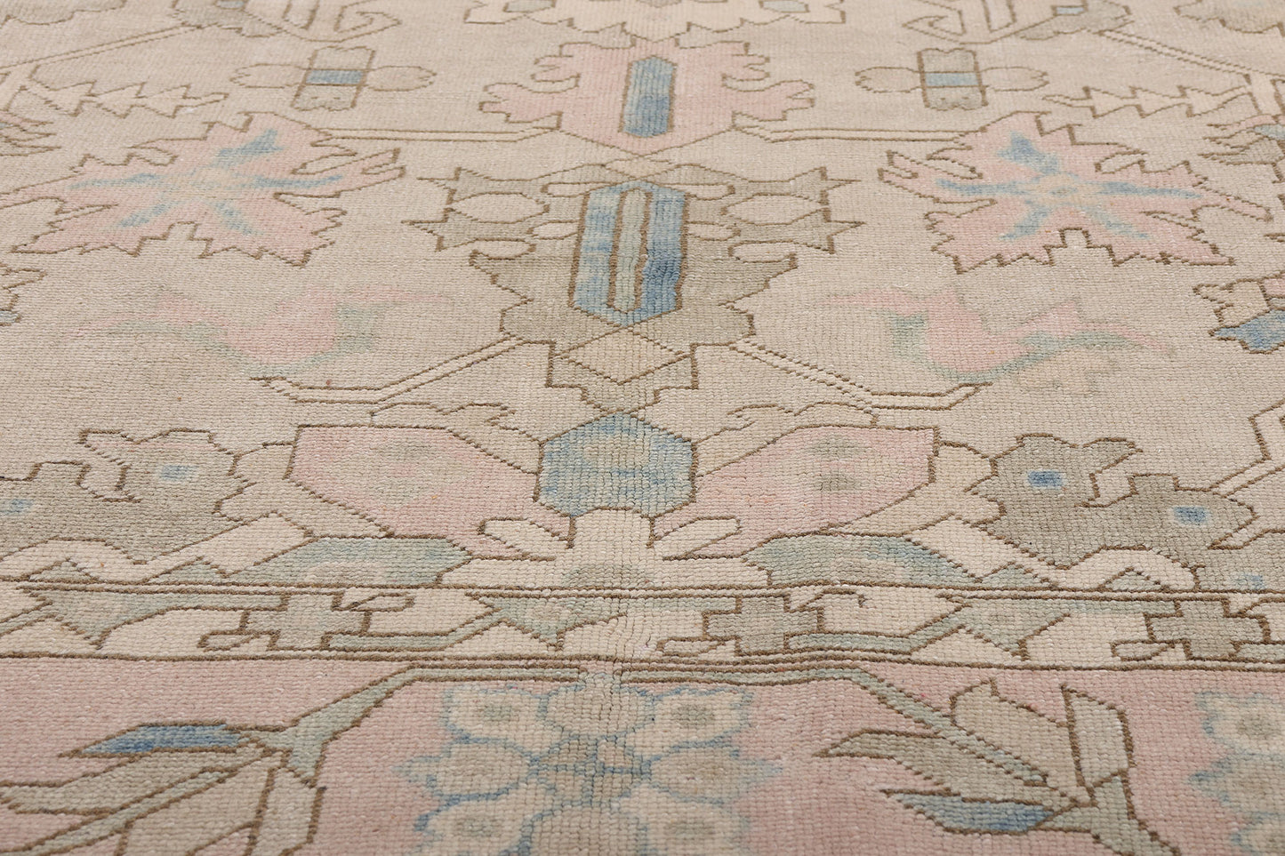 6 x 9 Vintage Pastel Turkish Oushak Rug 53993