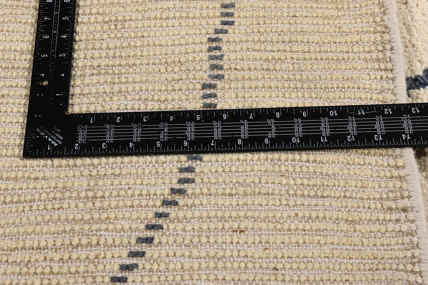 10 x 13 - Beige Pakistani Moroccan Rug - 80698