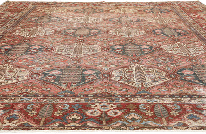 10 x 13 Antique Persian Bakhtiari Rug 61350