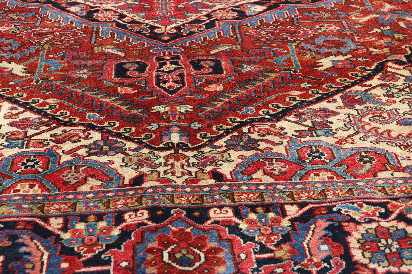 9 x 12 Antique Persian Heriz Rug 61387