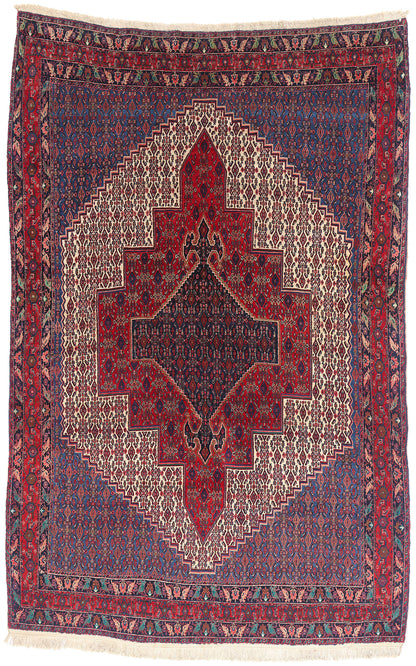 7 x 10 Vintage Persian Senneh Rug 79272
