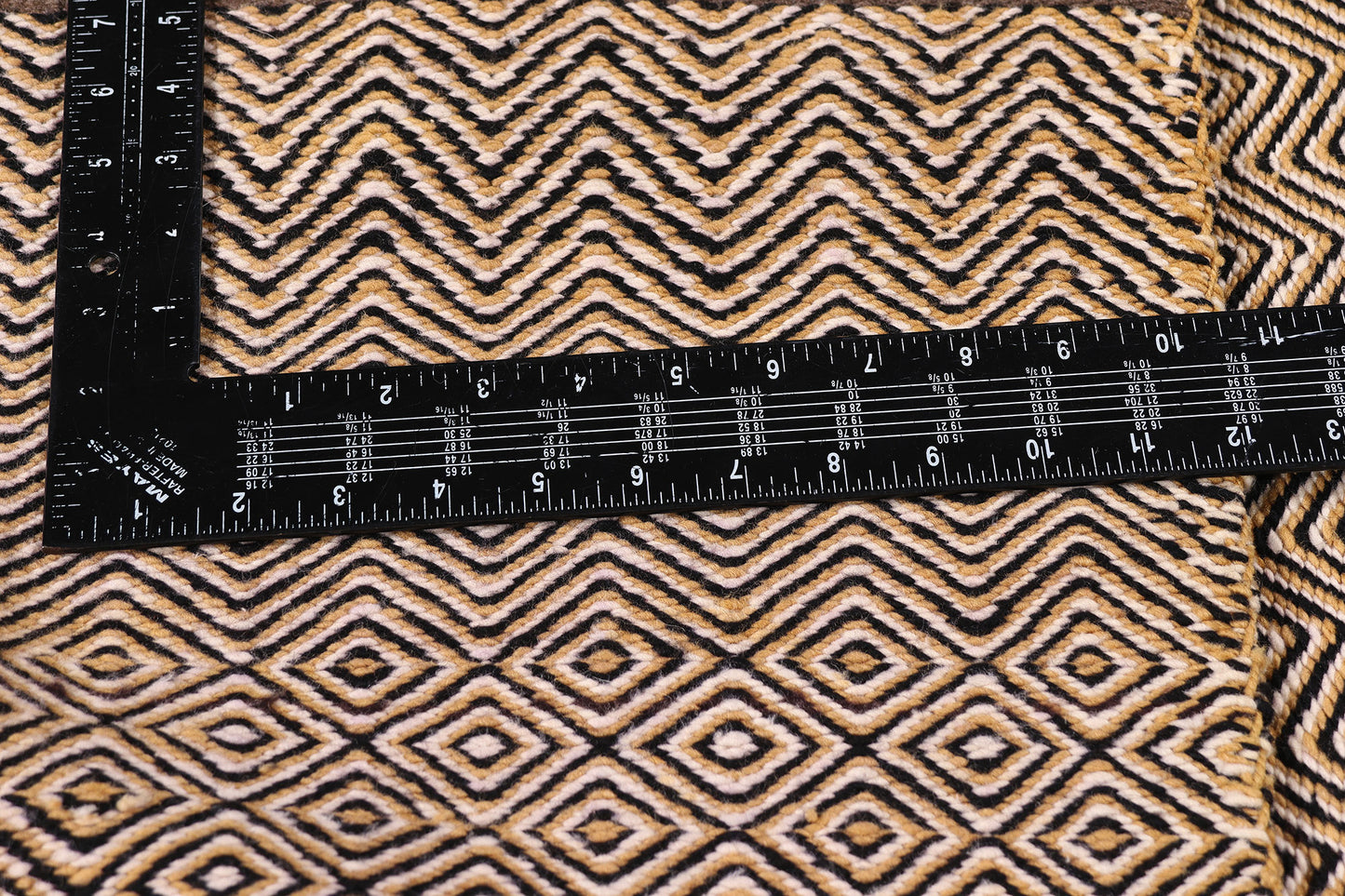 2 x 3 Vintage Crownpoint Navajo Rug 79236