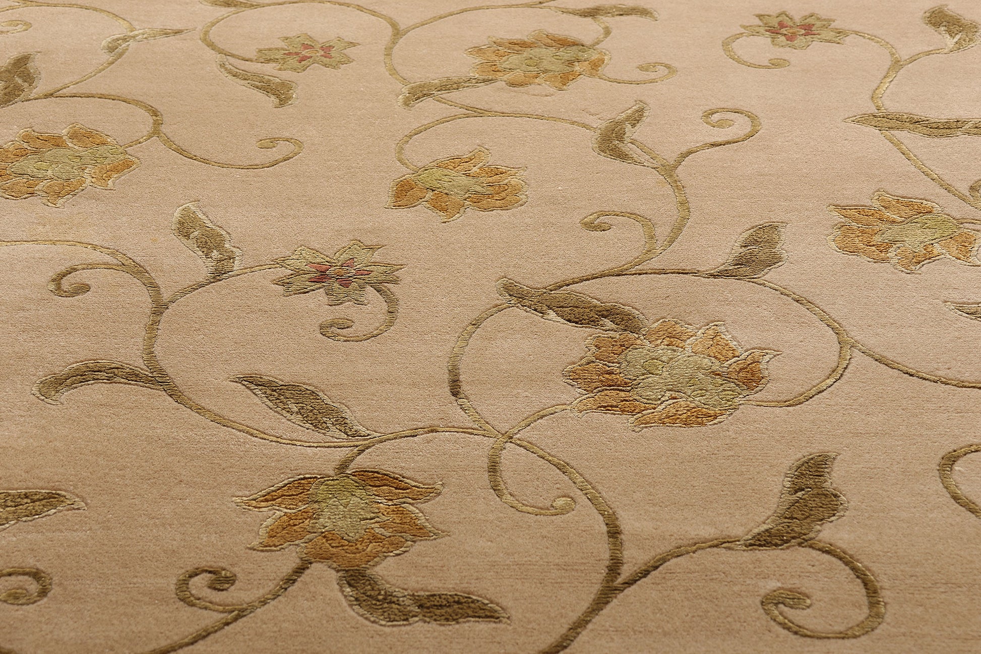 7 x 9 Vintage Floral Tibetan Rug 79275
