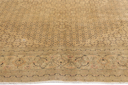 8 x 10 Vintage Persian Mahi Tabriz Rug 61379