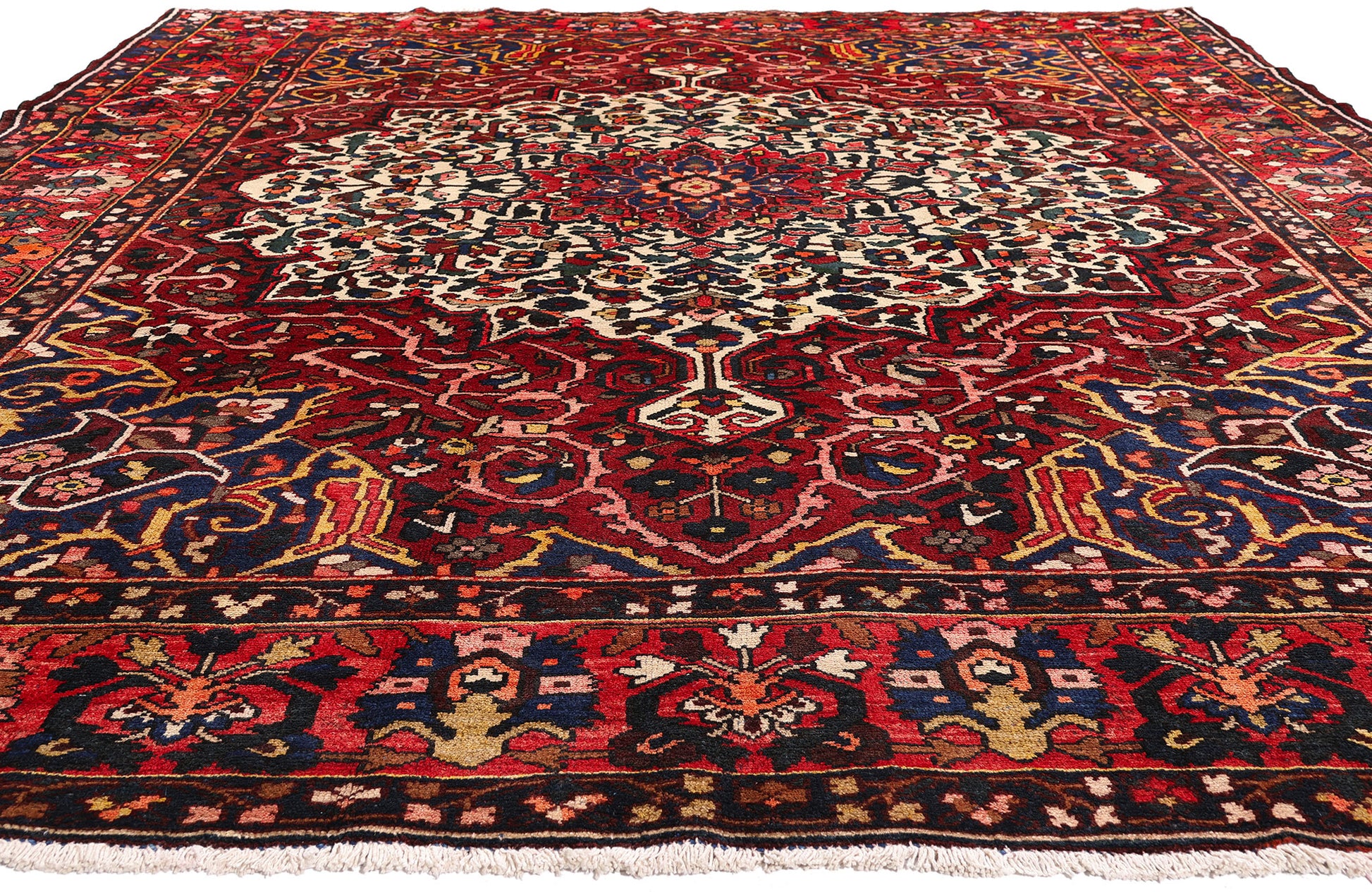 9 x 12 Red Vintage Persian Bakhtiari Rug 61544