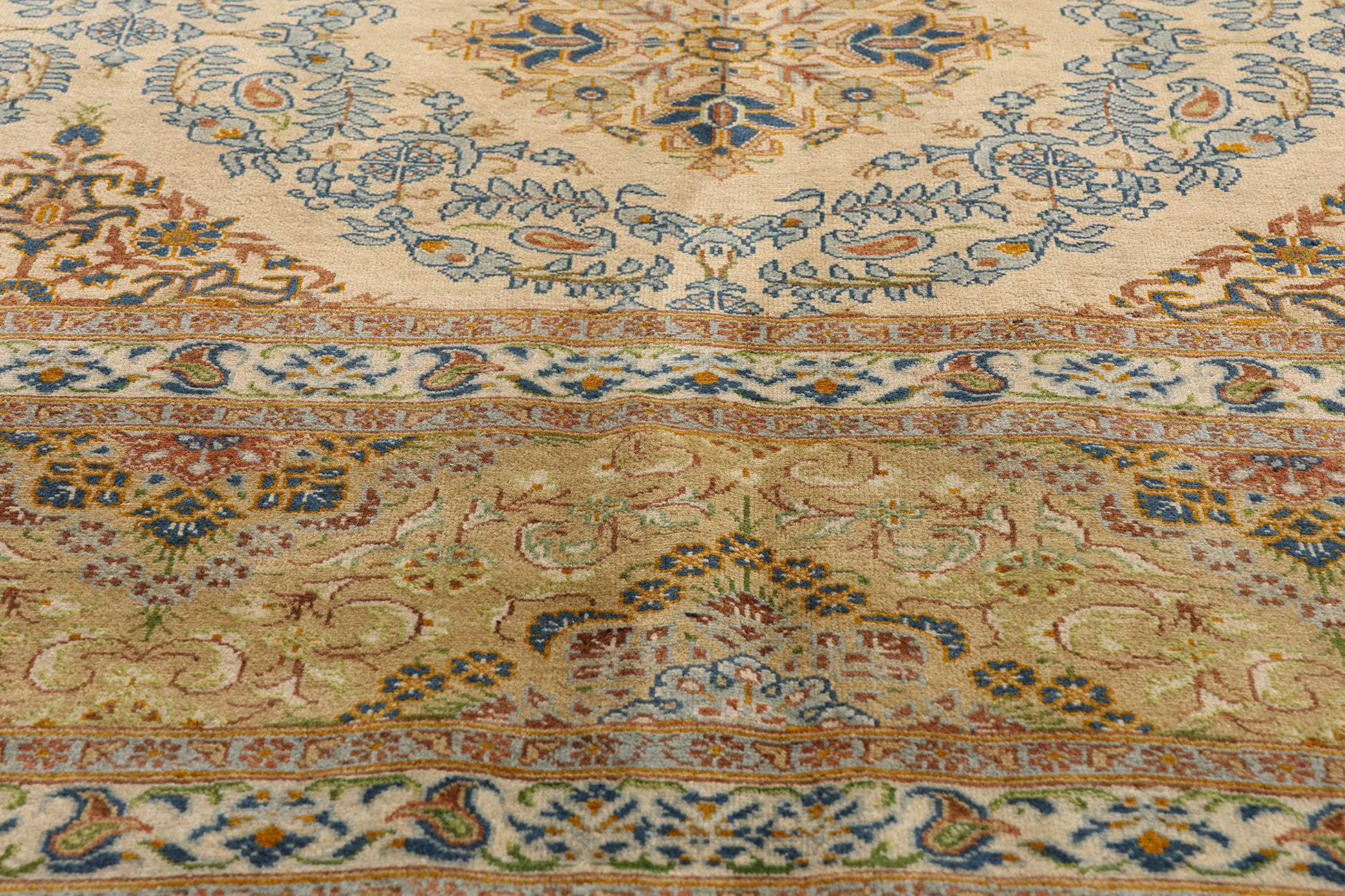 10 x 13 Beige Vintage Persian Kashan Rug 61523