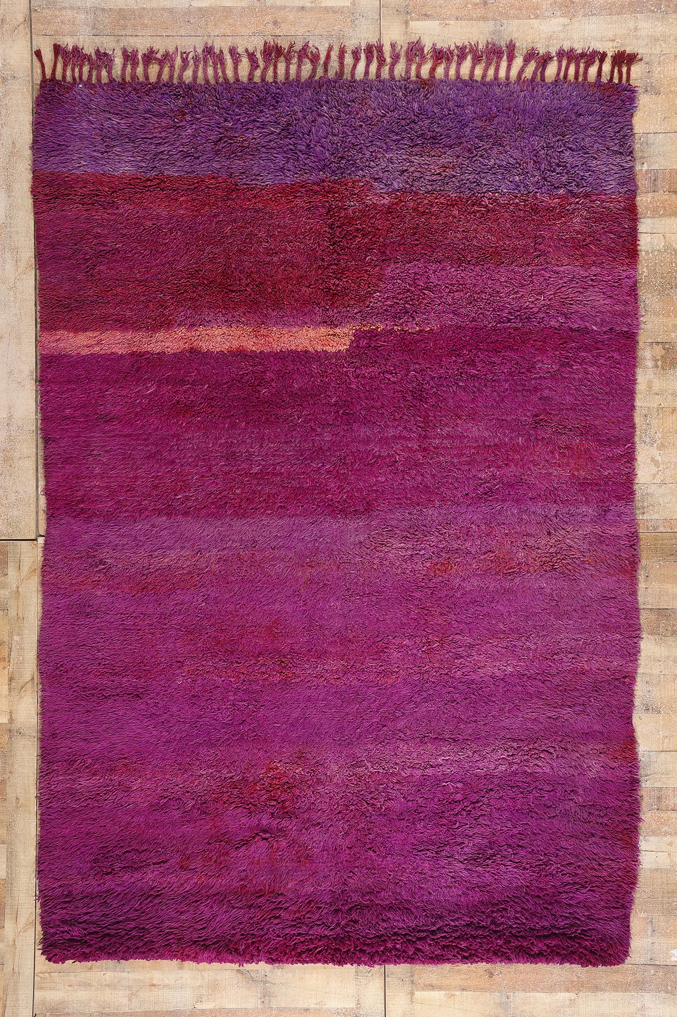7 x 10 Purple Vintage Beni Mrirt Moroccan Rug 79338