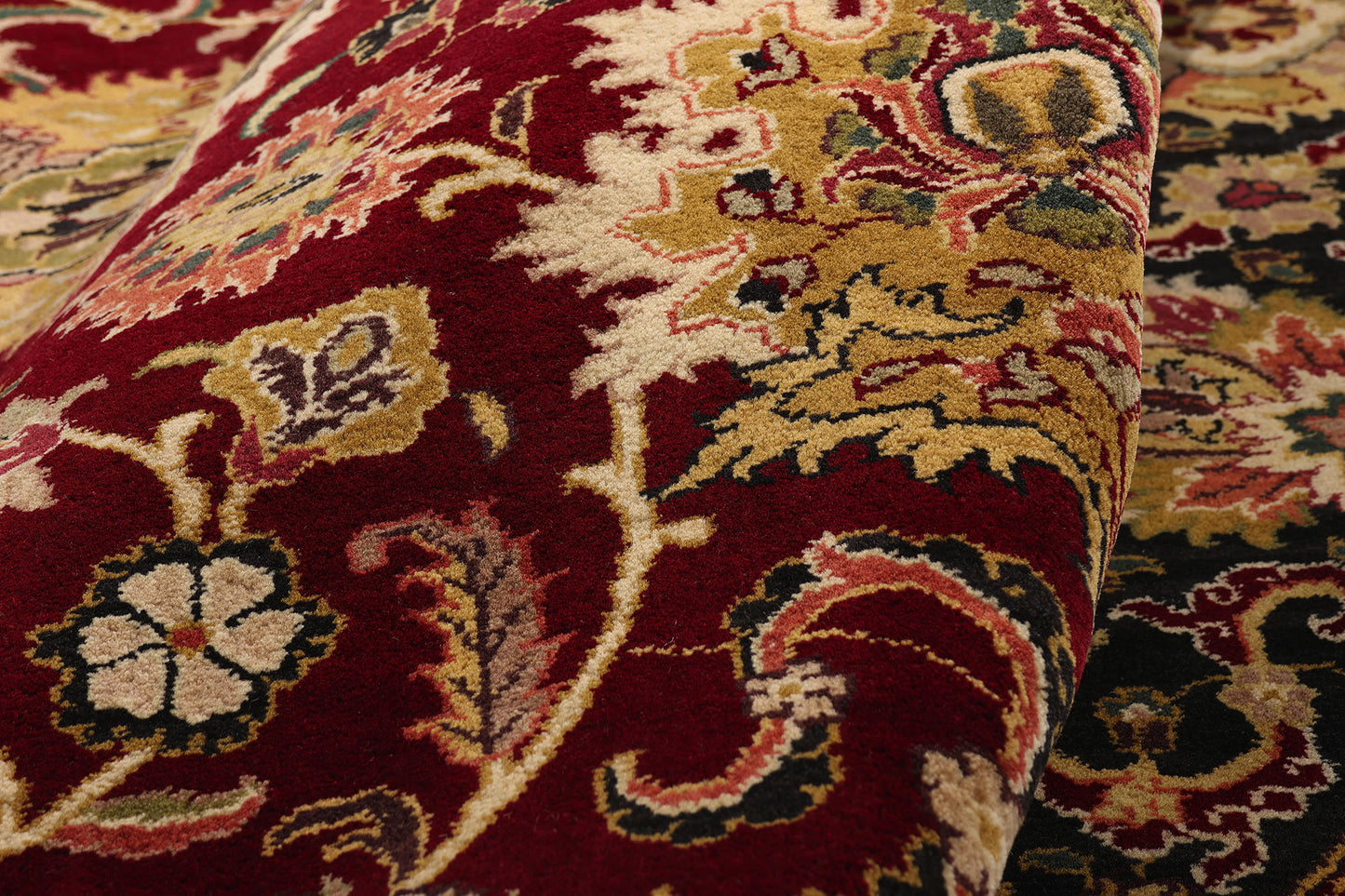 8 x 8 Red Vintage Round Indian Oushak Rug 79332