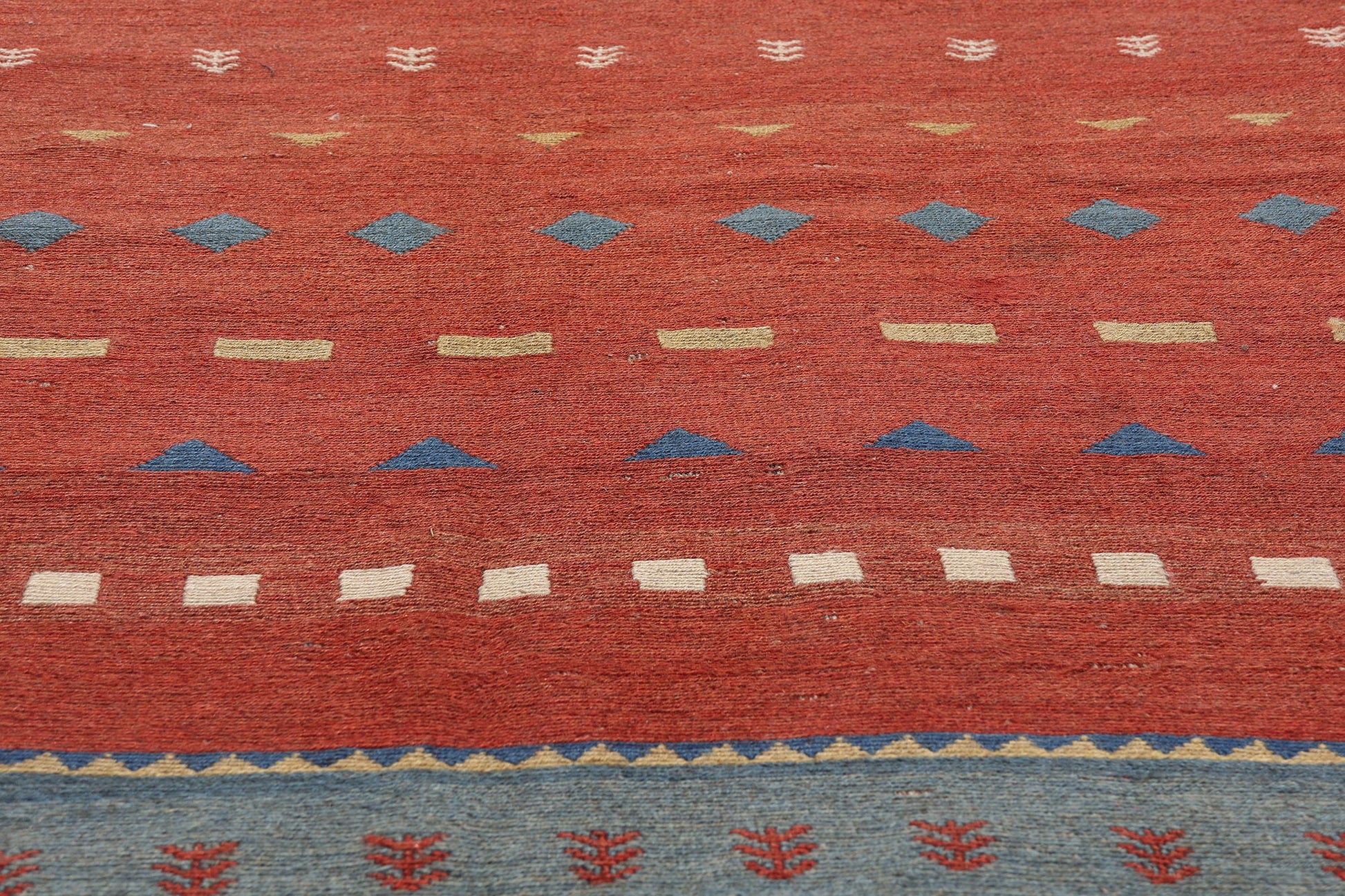 7 x 9 Red Vintage Persian Shiraz Kilim Rug 61425
