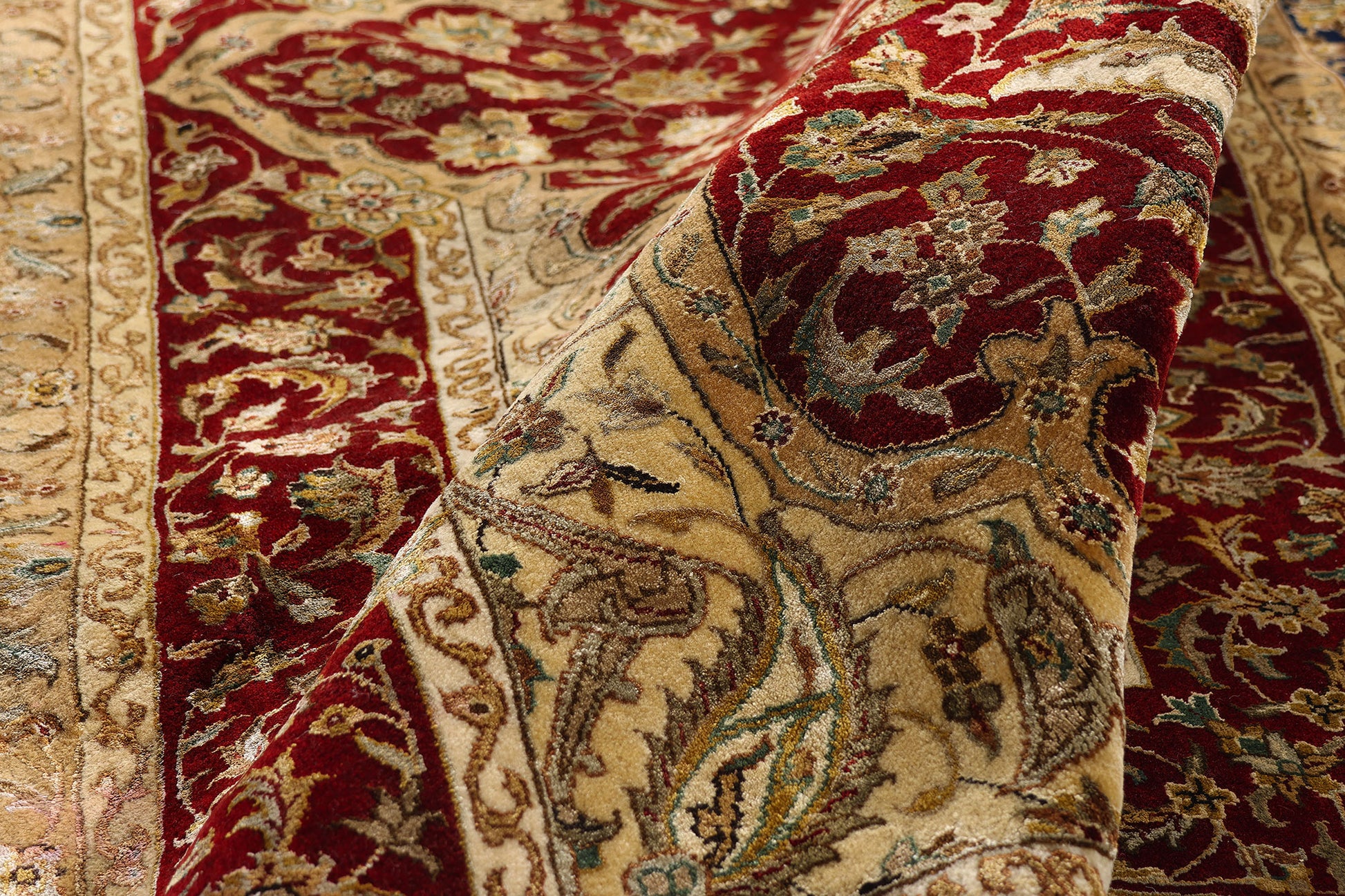 6 x 8 Red Vintage Indian Tabriz Rug 79203