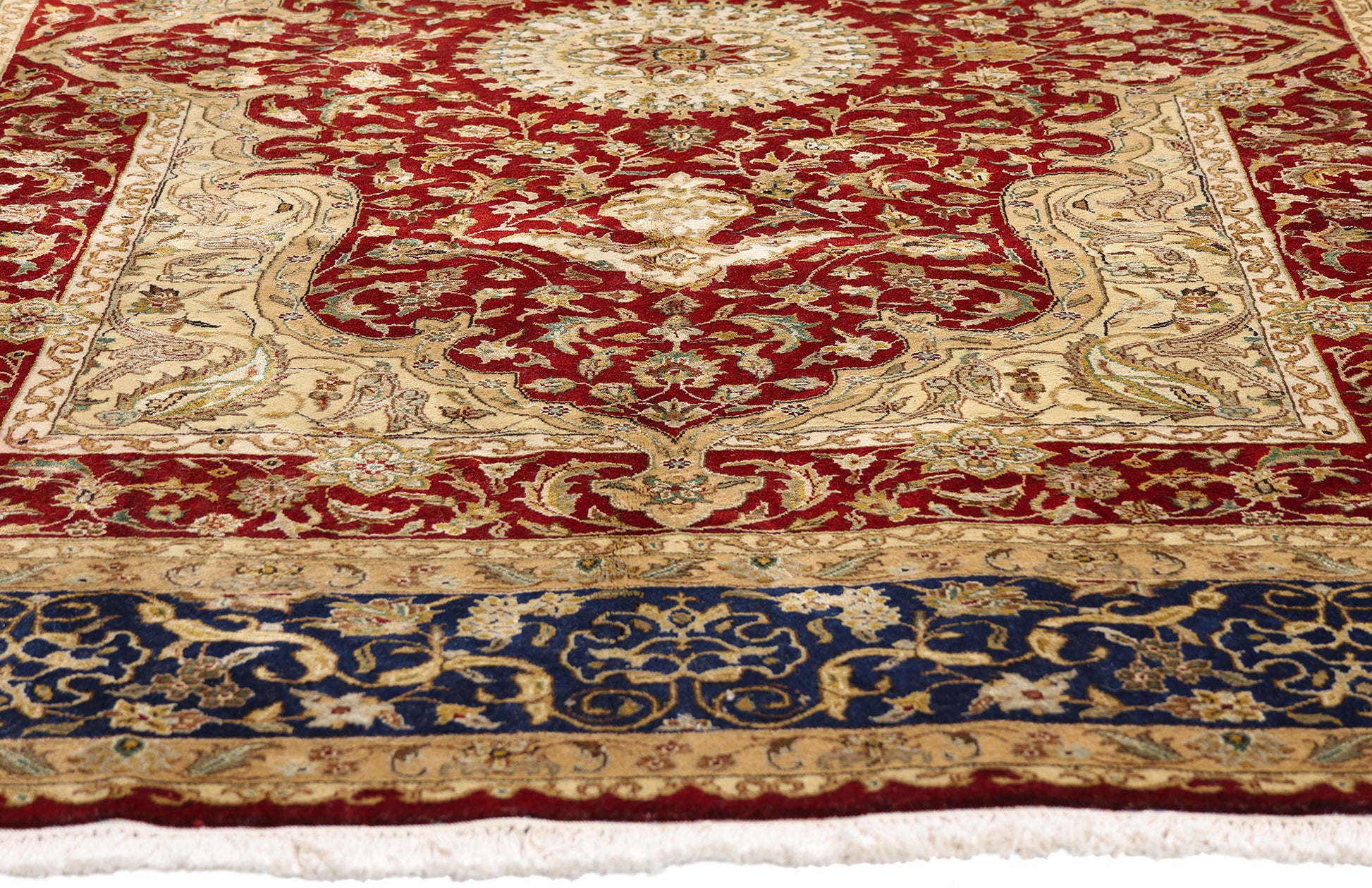 6 x 8 Red Vintage Indian Tabriz Rug 79203