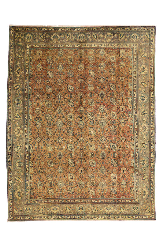 10 x 13 Vintage Persian Tabriz Rug 76329