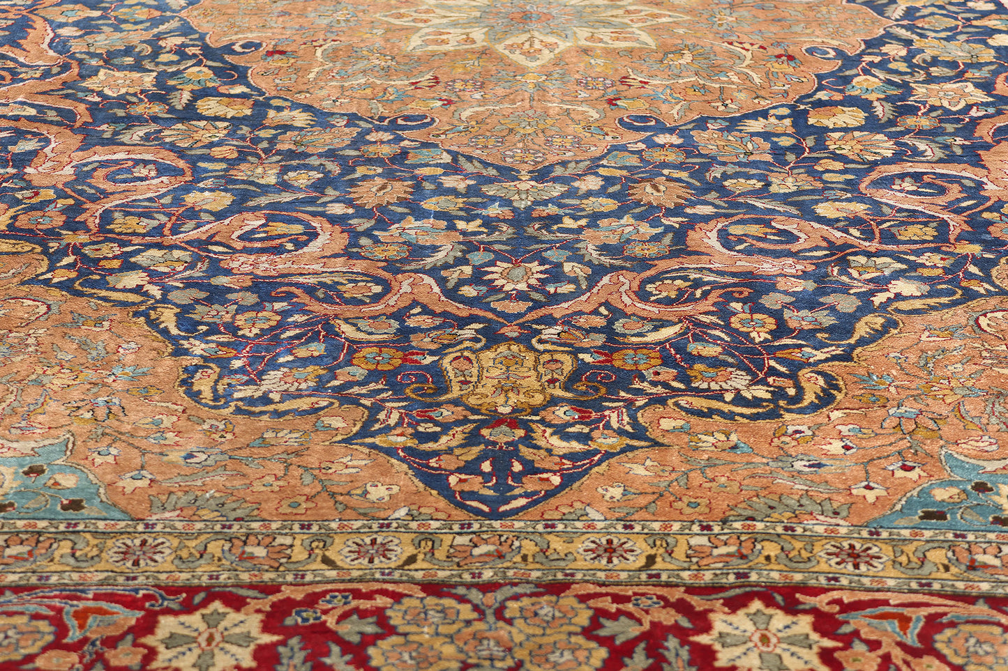 7 x 10 Vintage Turkish Silk Hereke Rug 79159