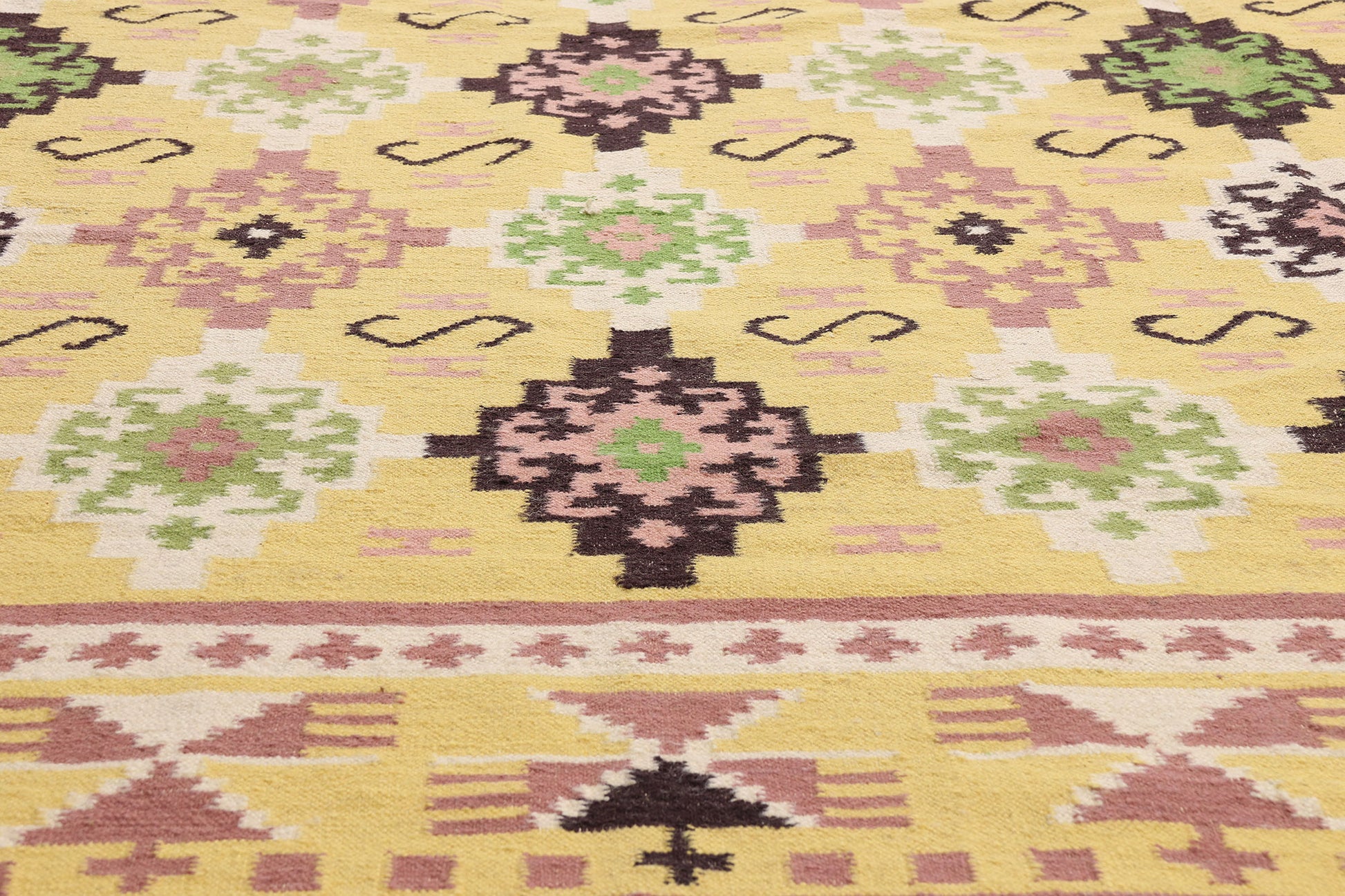 11 x 16 Yellow Vintage Indian Dhurrie Rug 79333