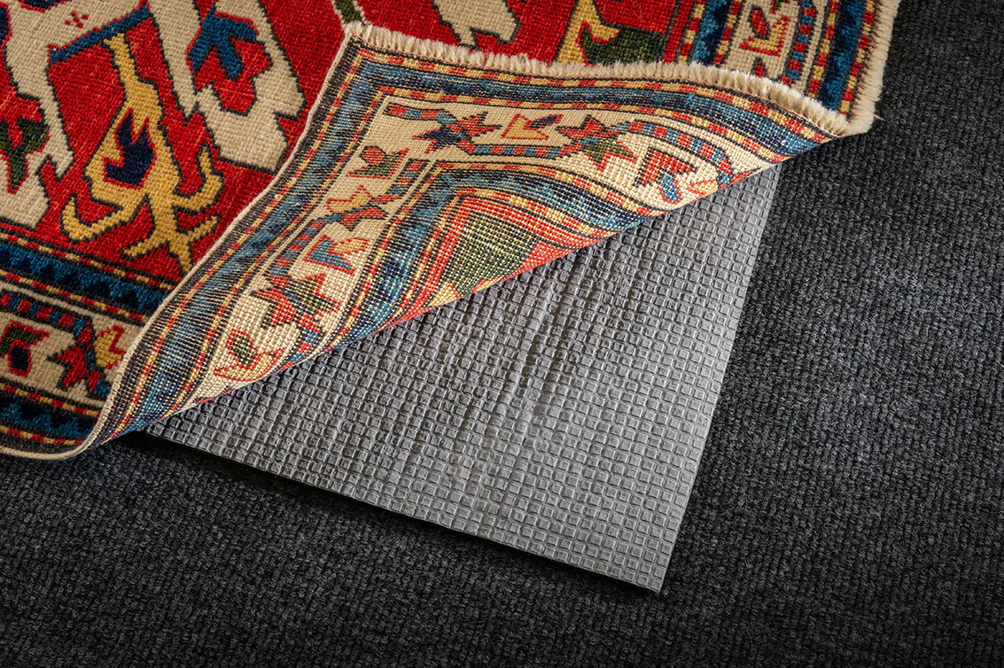 Custom-cut rug pad