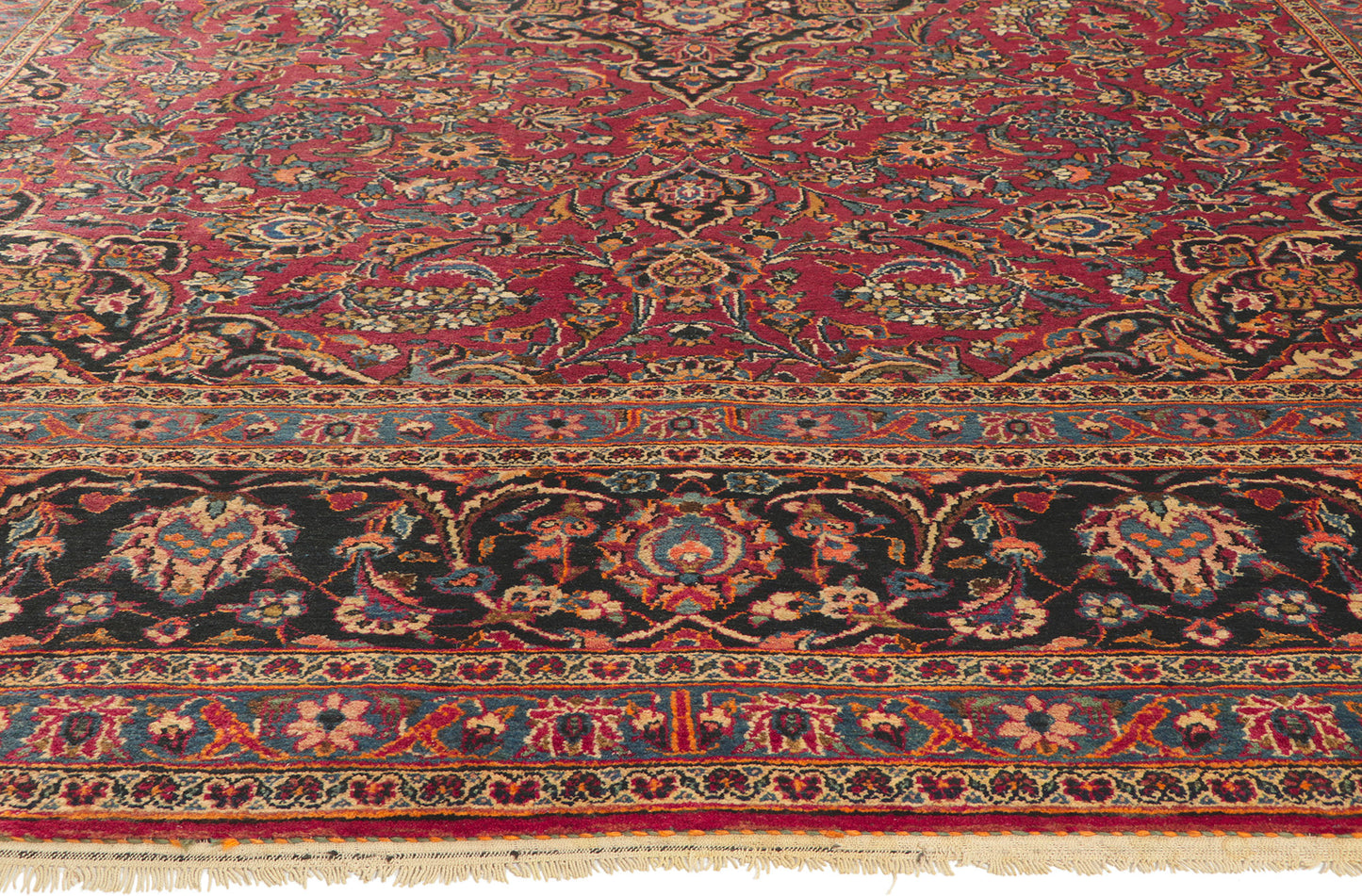 10 x 13 Antique Persian Kashan Rug 72017